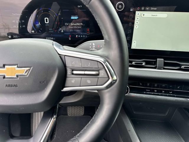 Used 2025 Chevrolet Equinox LT image 45