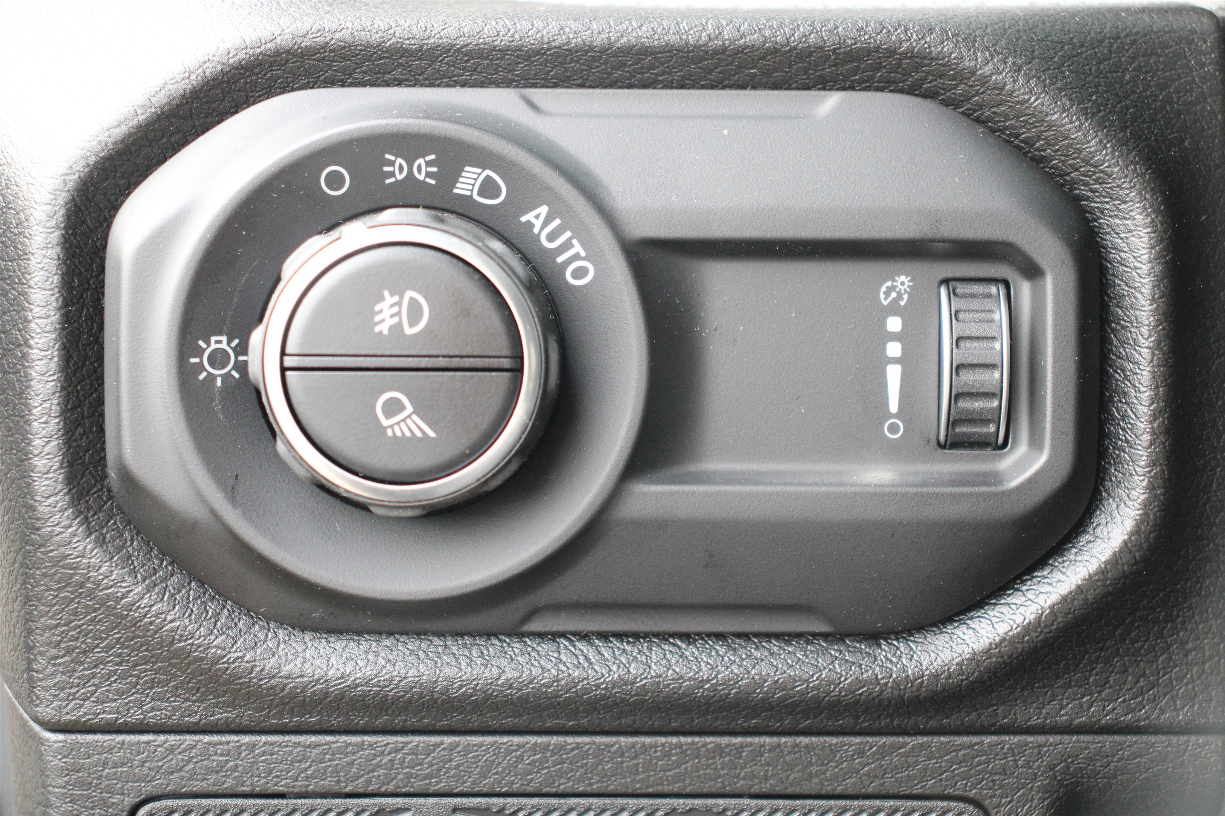 New 2026 Jeep Gladiator Sport image 11