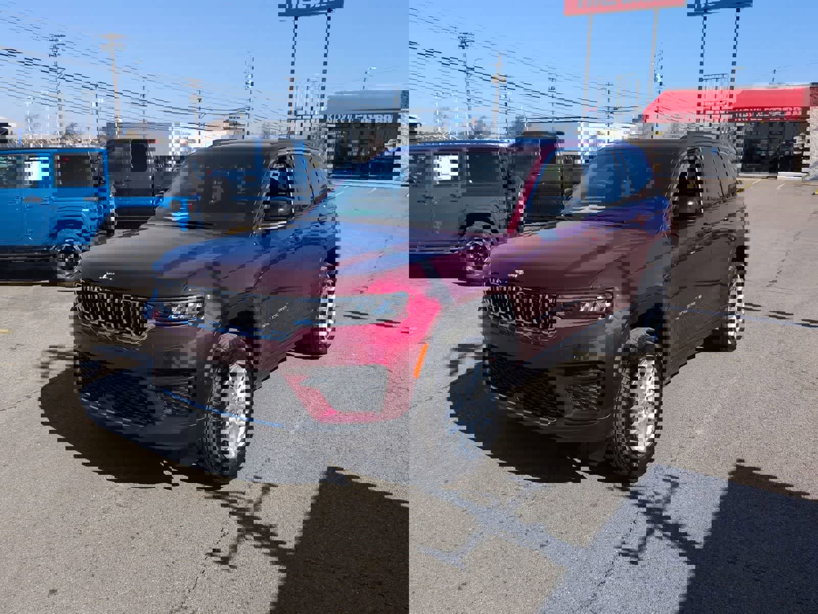 New 2026 Jeep Grand Cherokee Laredo X image 4