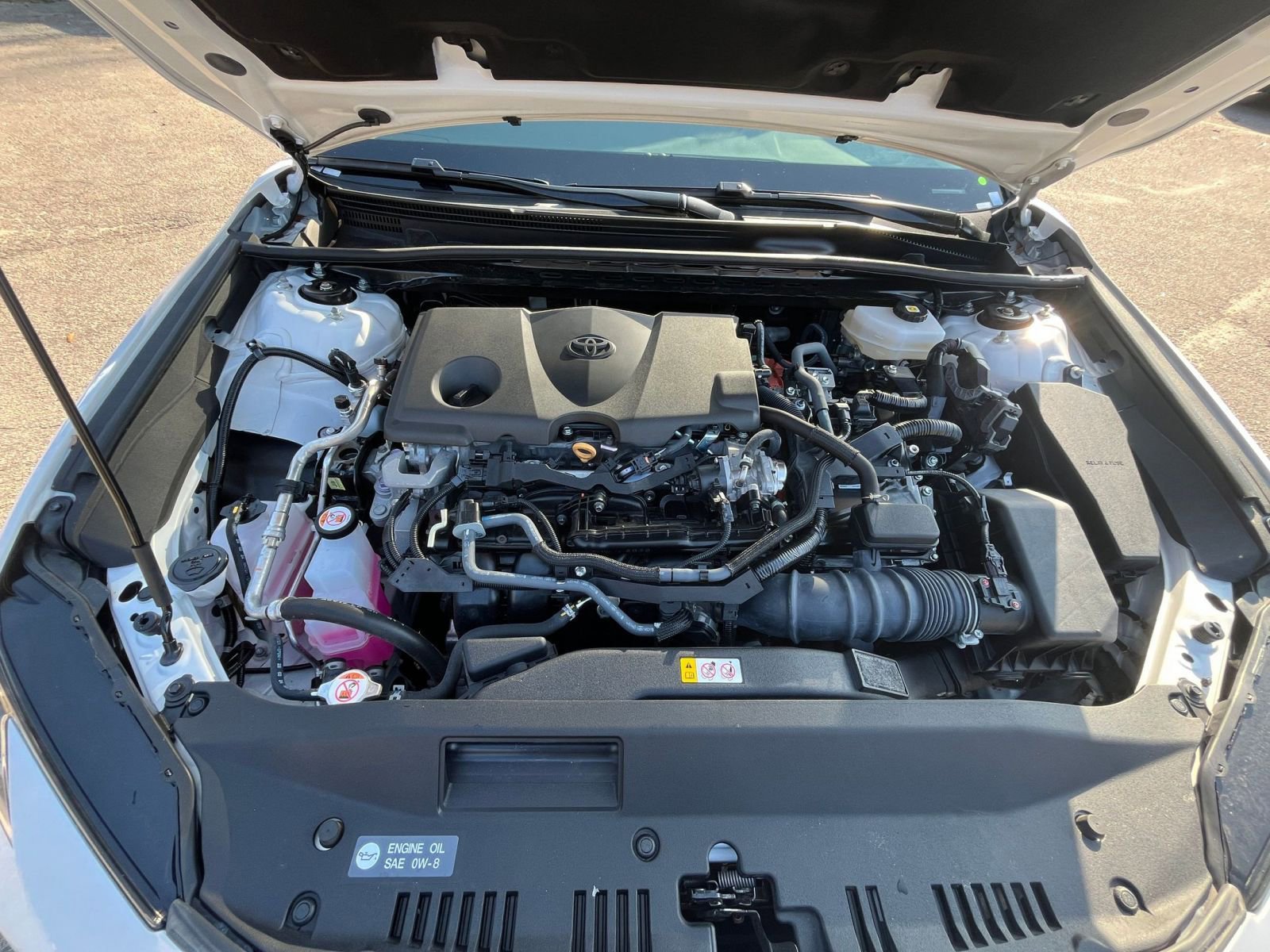 Used 2025 Toyota Camry LE image 27