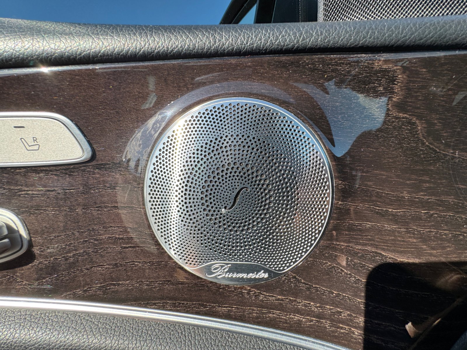 Certified 2017 Mercedes-Benz E 300 4MATIC image 31