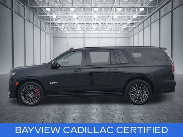 Certified 2023 Cadillac Escalade ESV V AWD/4WD image 2