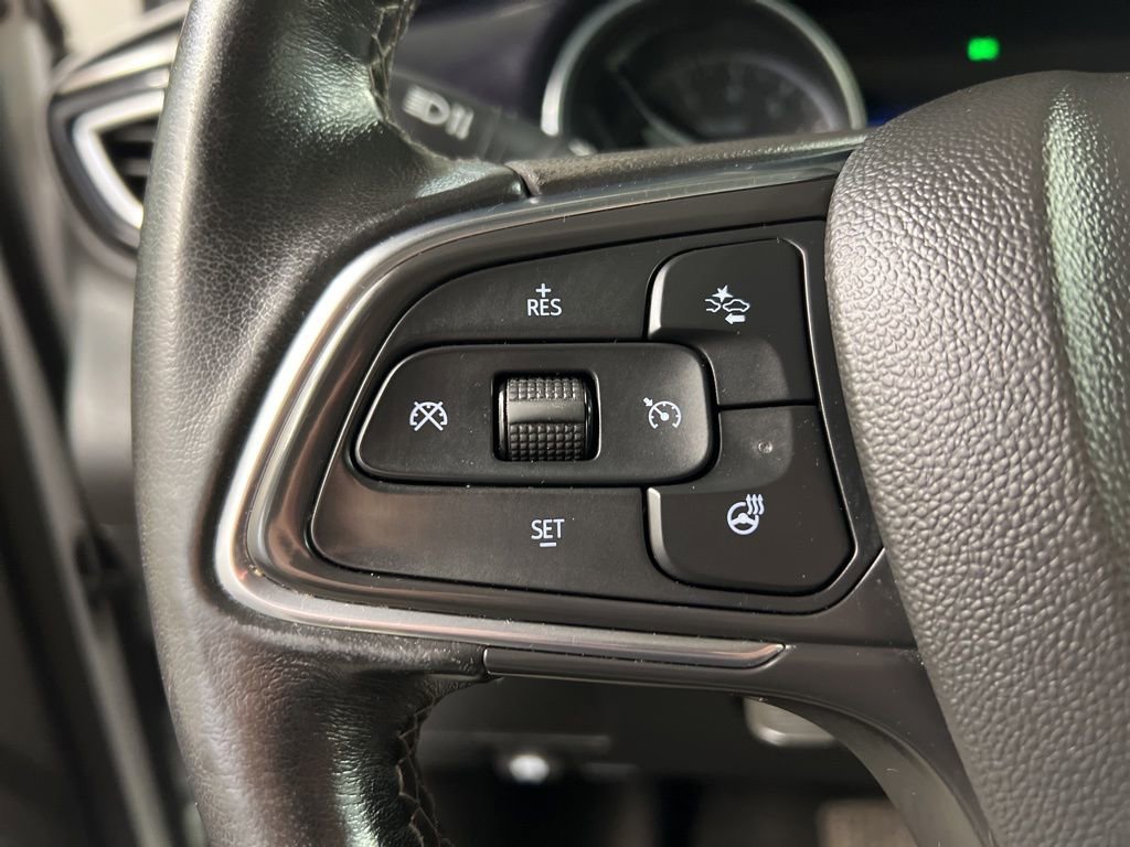 Used 2021 Buick Encore GX Essence w/ Advanced Technology Package image 19