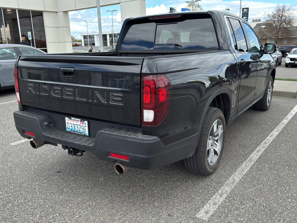 Certified 2024 Honda Ridgeline RTL image 5