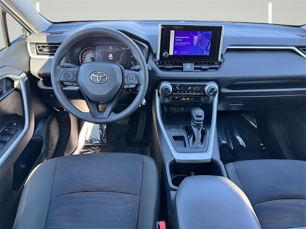 Used 2023 Toyota RAV4 LE image 5