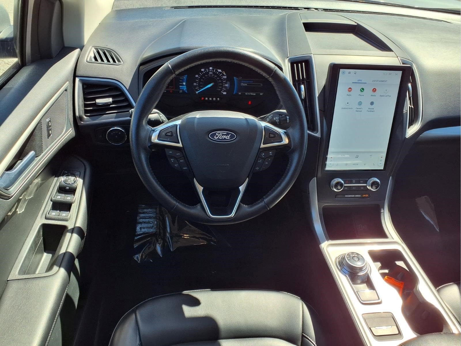 Used 2024 Ford Edge SEL AWD/4WD image 9