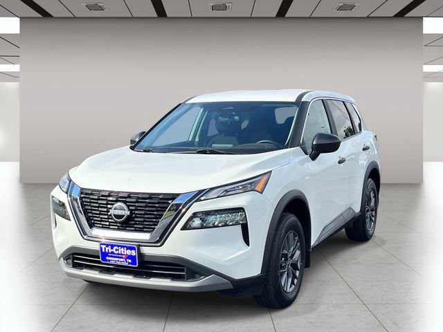 Used 2023 Nissan Rogue S AWD/4WD image 8