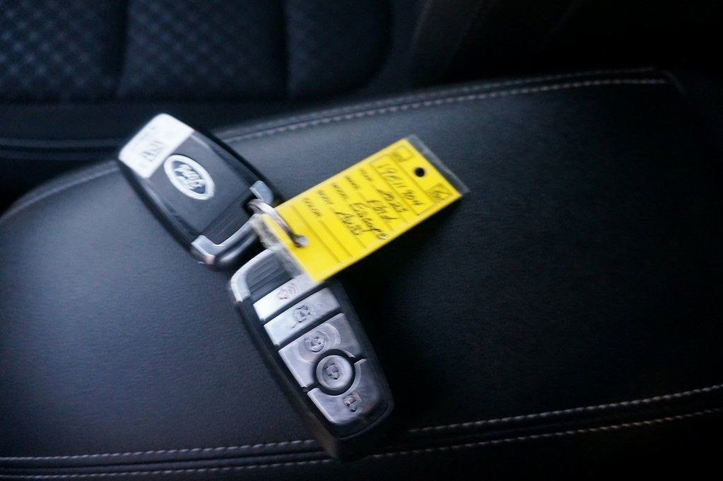 Used 2023 Ford Escape Active image 2