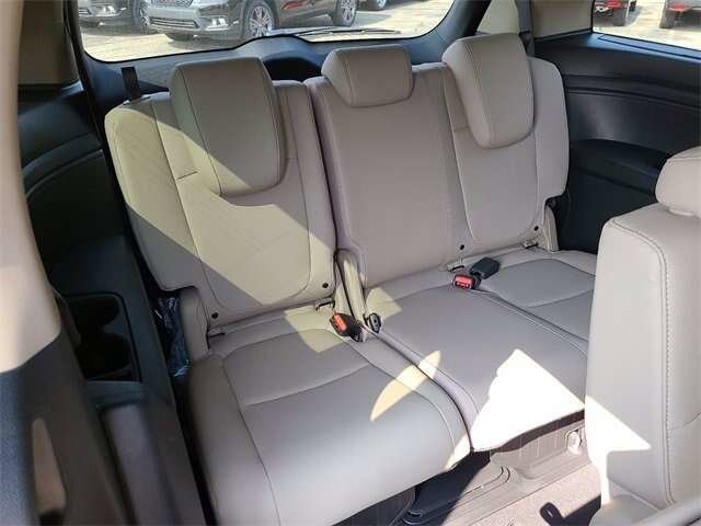 Used 2024 Honda Odyssey Touring image 16