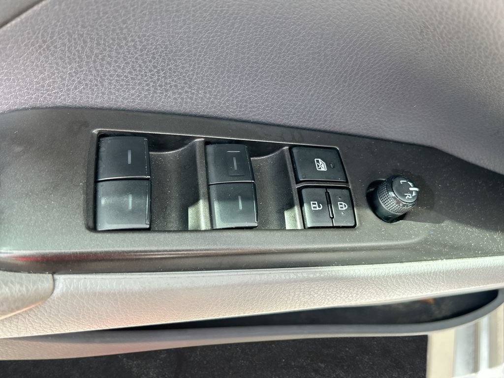 Used 2024 Toyota Camry LE FWD image 13