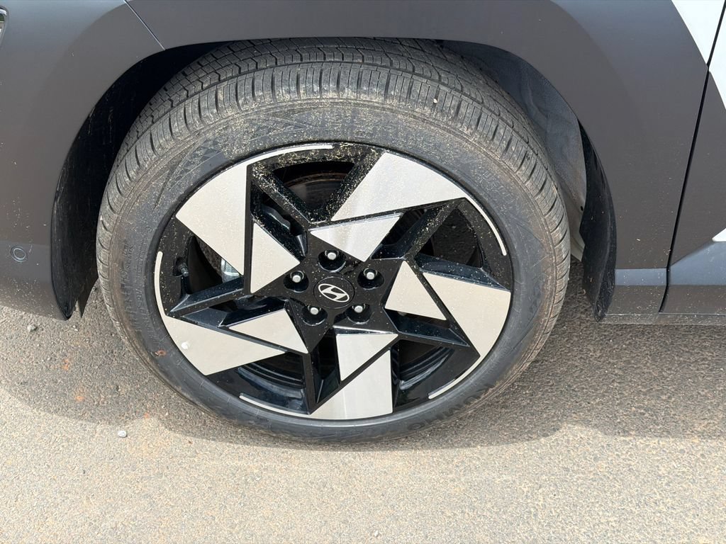 New 2026 Hyundai Kona Limited FWD image 12