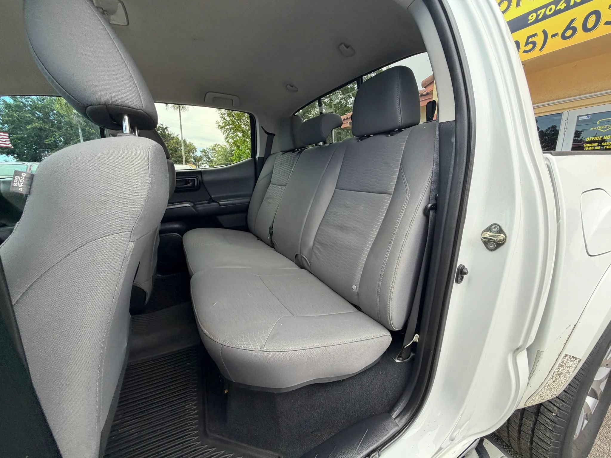 Used 2017 Toyota Tacoma SR5 w/ Tow Package RWD image 17