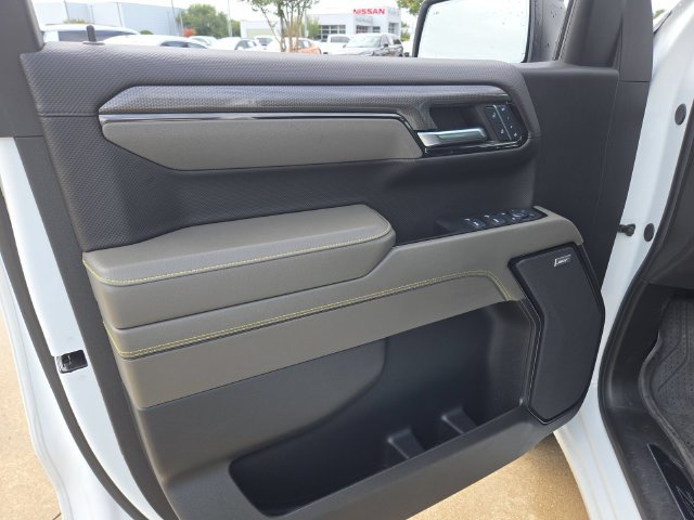 Used 2024 Chevrolet Silverado 1500 ZR2 w/ Technology Package AWD/4WD image 22