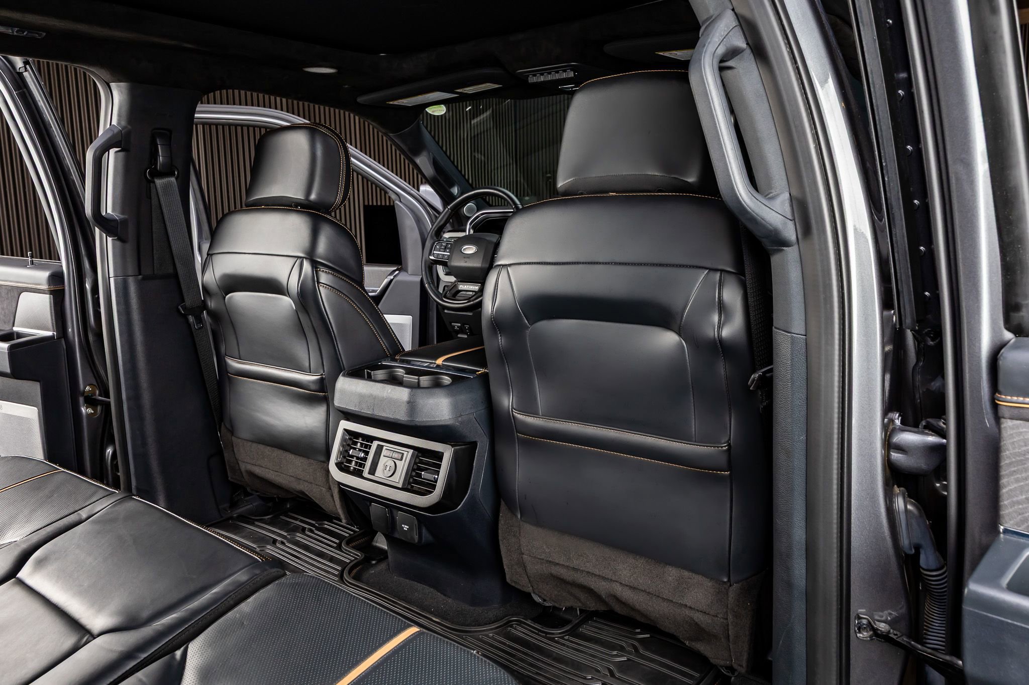 Used 2023 Ford F250 Platinum image 32