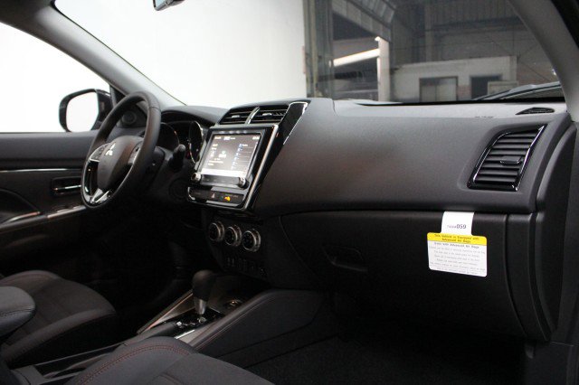 New 2026 Mitsubishi Outlander Sport SE AWD/4WD image 17