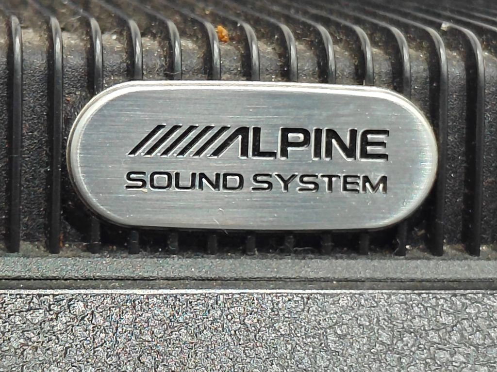 Used 2017 RAM 1500 Sport w/ Ignition Orange Sport Package image 9