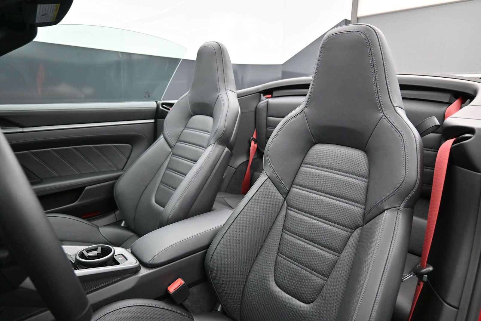 New 2026 Porsche 911 Carrera 4S AWD/4WD image 5
