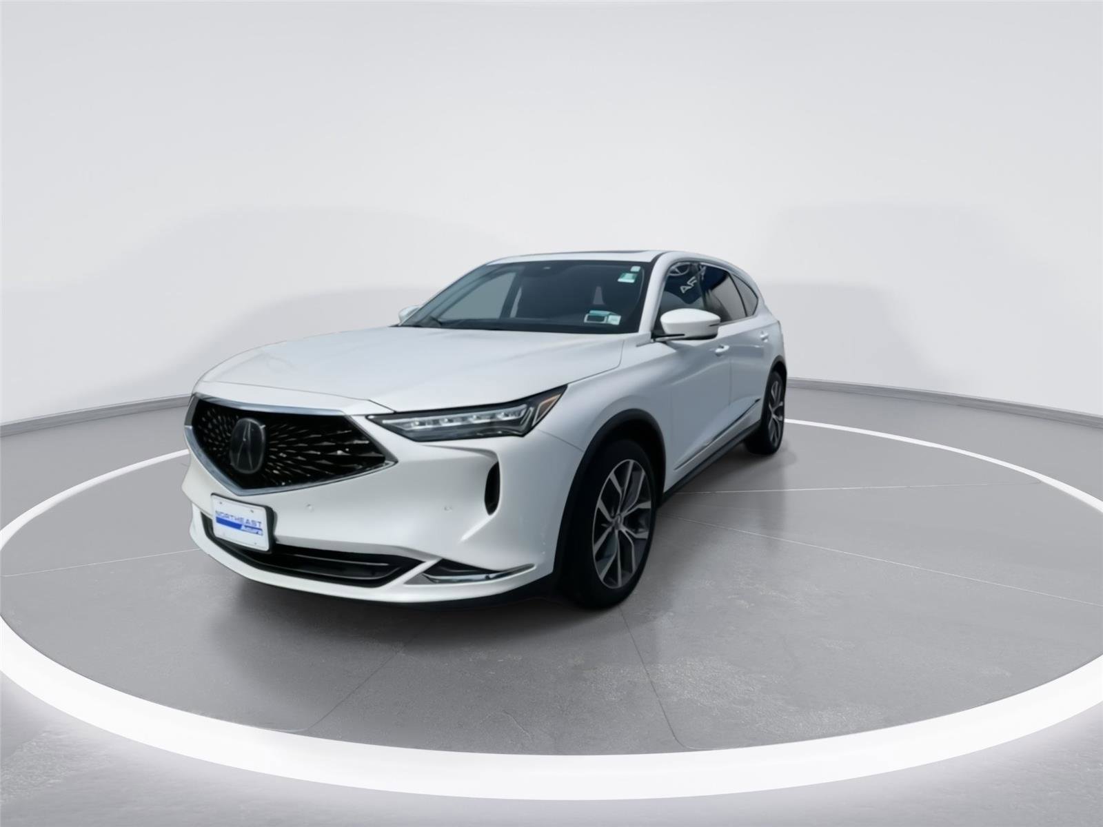 Used 2023 Acura MDX SH-AWD w/ Technology Package image 4