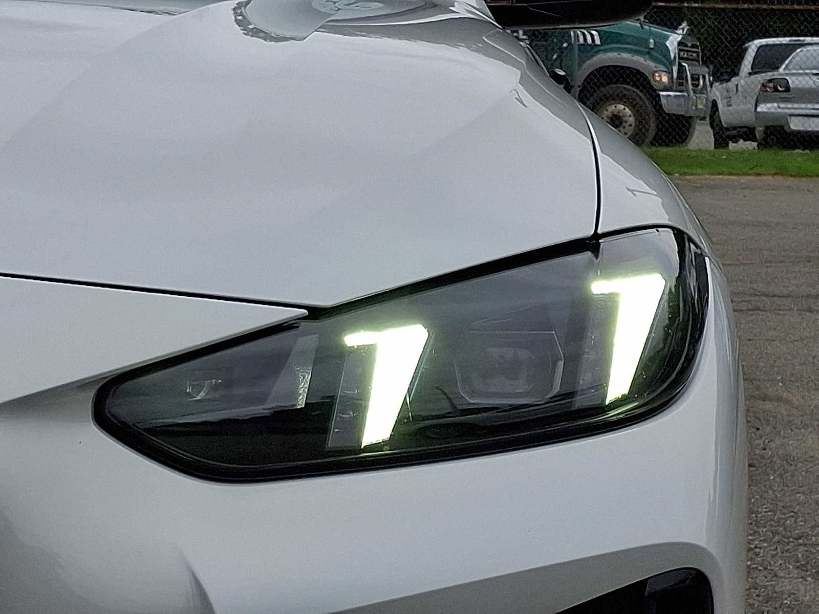 Used 2025 BMW 430i xDrive Coupe w/ M Sport Package image 9