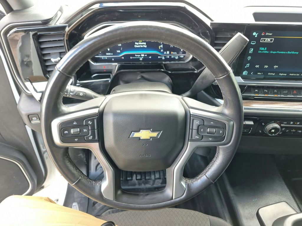 Used 2022 Chevrolet Silverado 1500 LT w/ Z71 Off-Road Package image 20