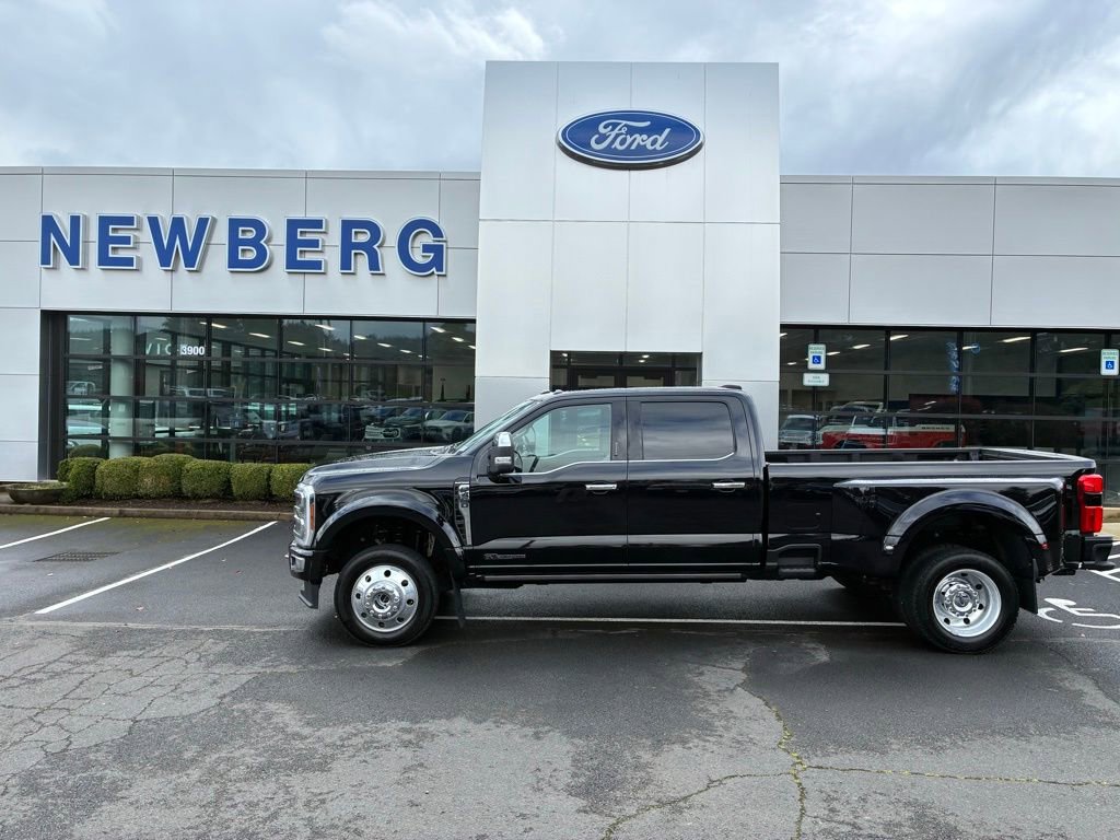 Used 2024 Ford F450 Platinum w/ Camper Package AWD/4WD image 3