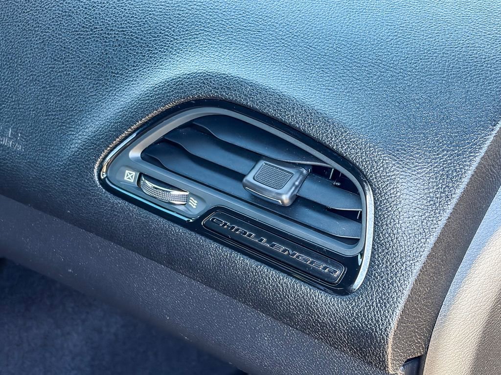 Used 2021 Dodge Challenger SXT image 25