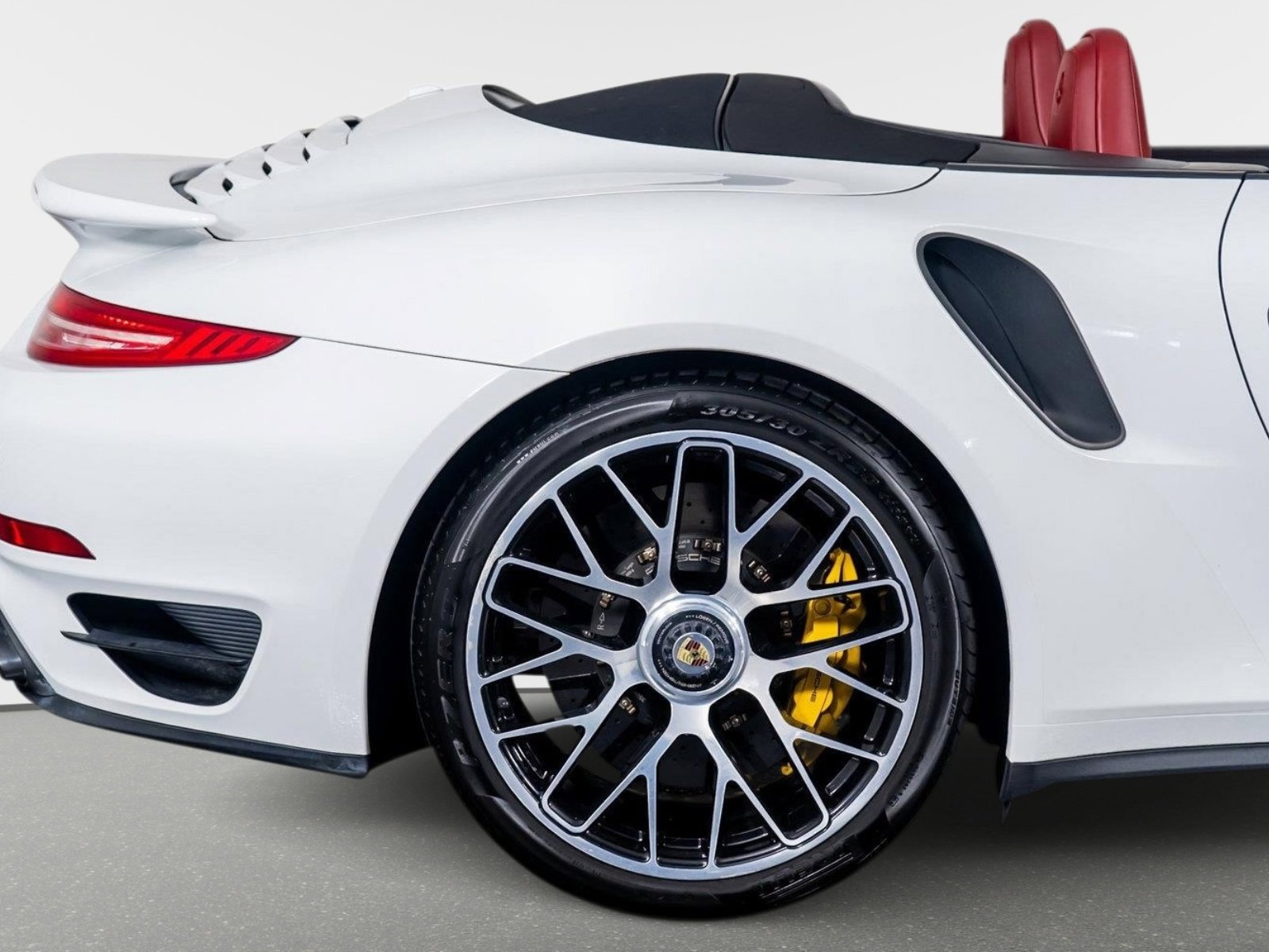 Used 2016 Porsche 911 Turbo S AWD/4WD image 26