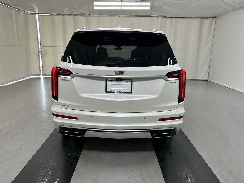 Used 2023 Cadillac XT6 Premium Luxury w/ LPO, Floor Liner Package AWD/4WD image 23