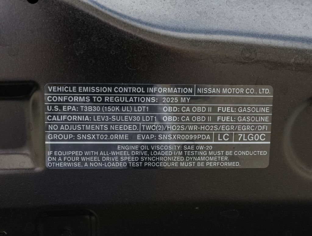 Used 2025 Nissan Kicks SV FWD image 32