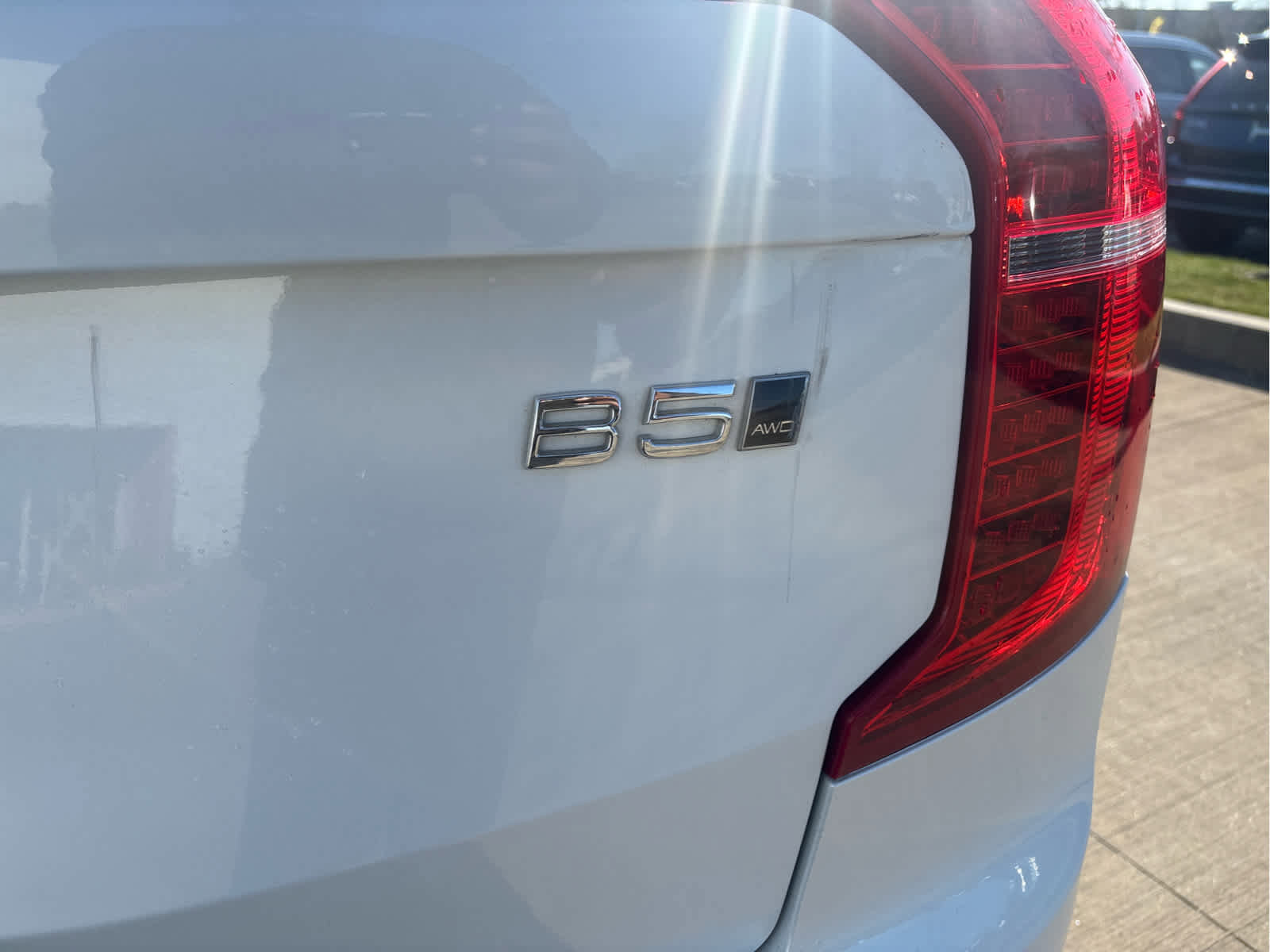 Used 2024 Volvo XC90 B5 Core AWD/4WD image 9