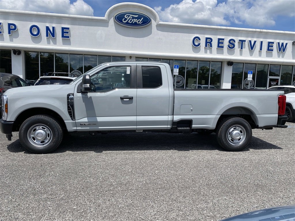 New 2025 Ford F250 XL image 6