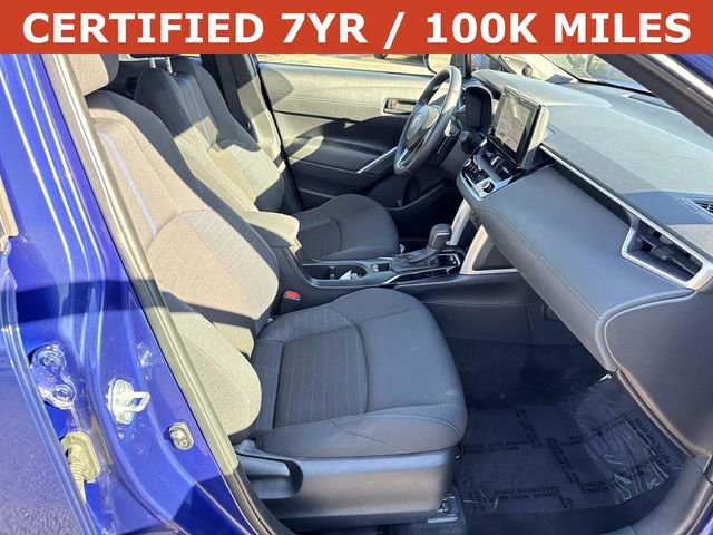 Used 2024 Toyota Corolla Cross SE w/ Moonroof Package image 9