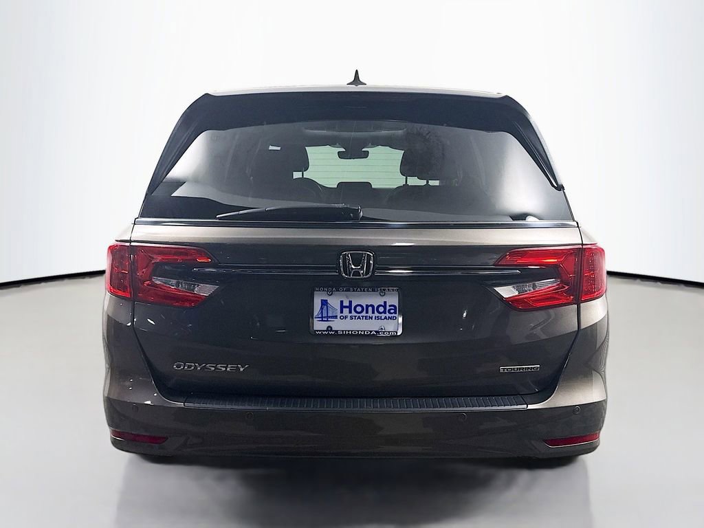 Certified 2021 Honda Odyssey Touring image 5