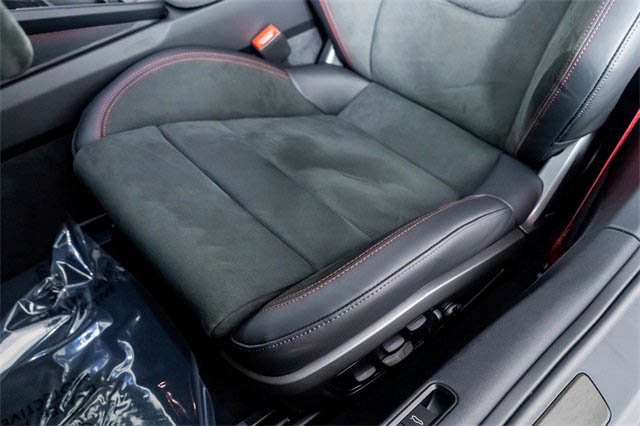 Used 2025 Porsche 911 Carrera 4 GTS image 51
