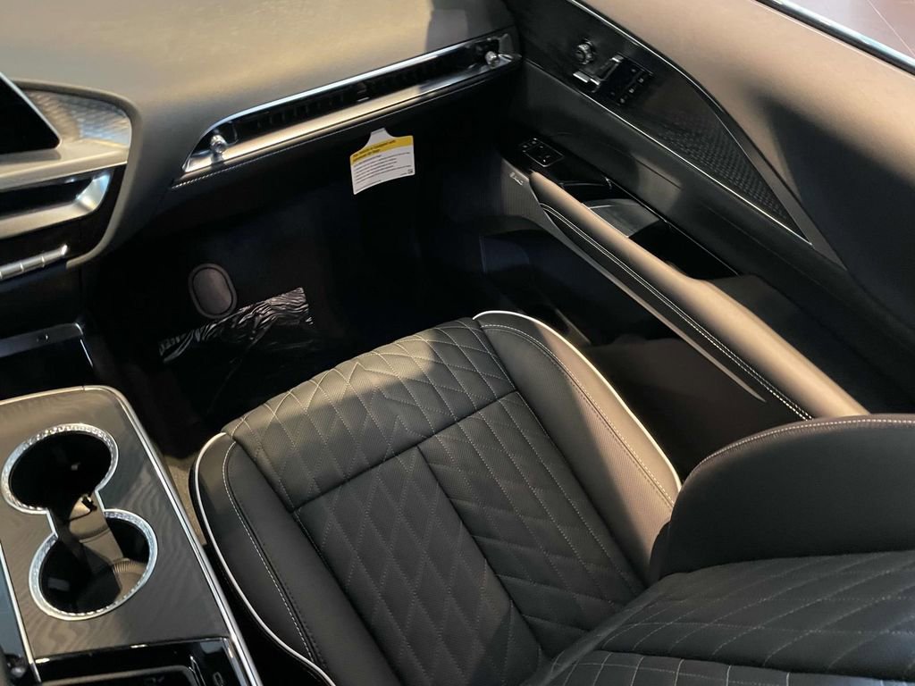 New 2026 Cadillac Lyriq V w/ LPO, Red Accent Package image 15