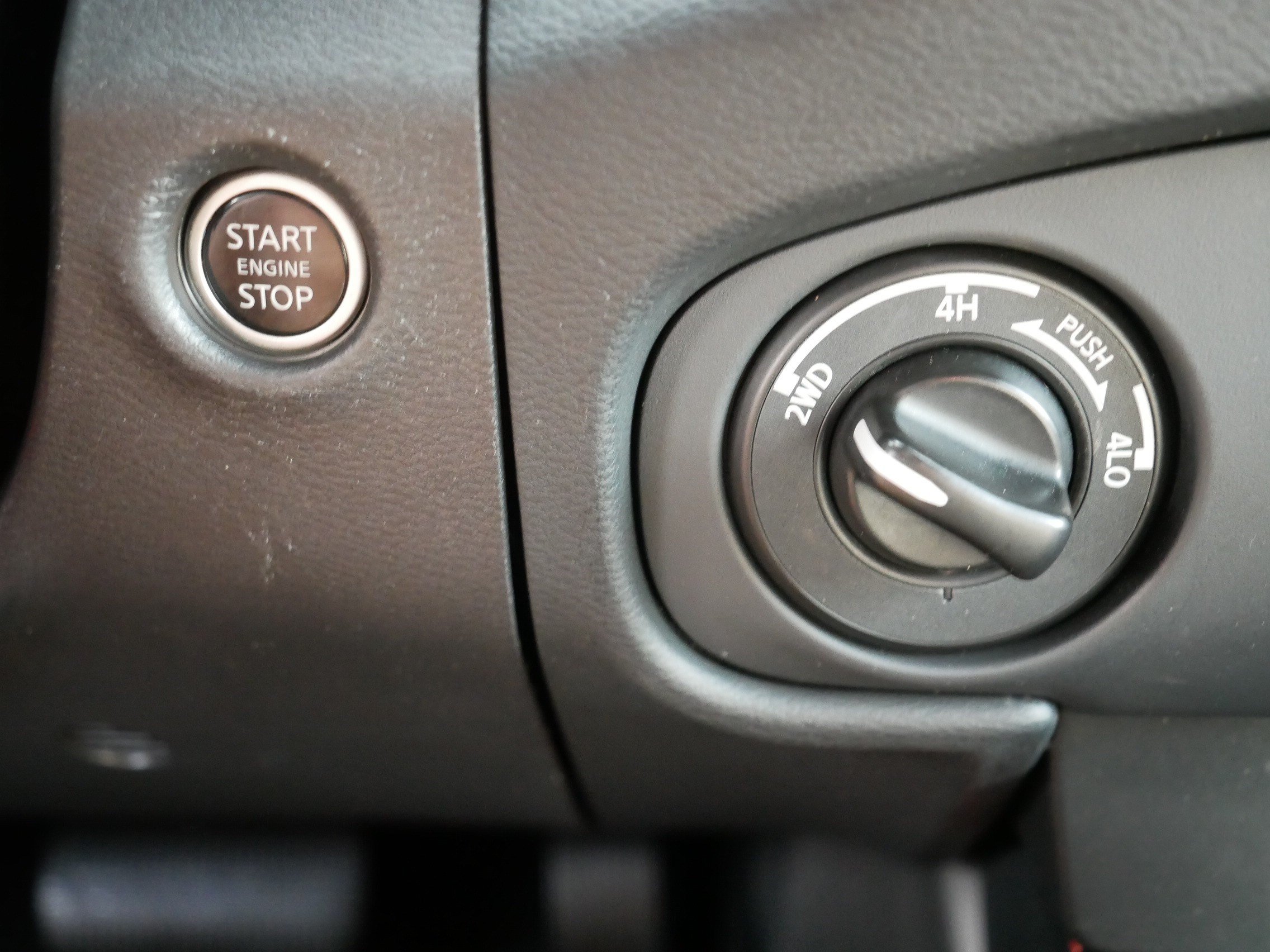 Certified 2023 Nissan Frontier PRO-4X w/ Pro Convenience Package AWD/4WD image 31