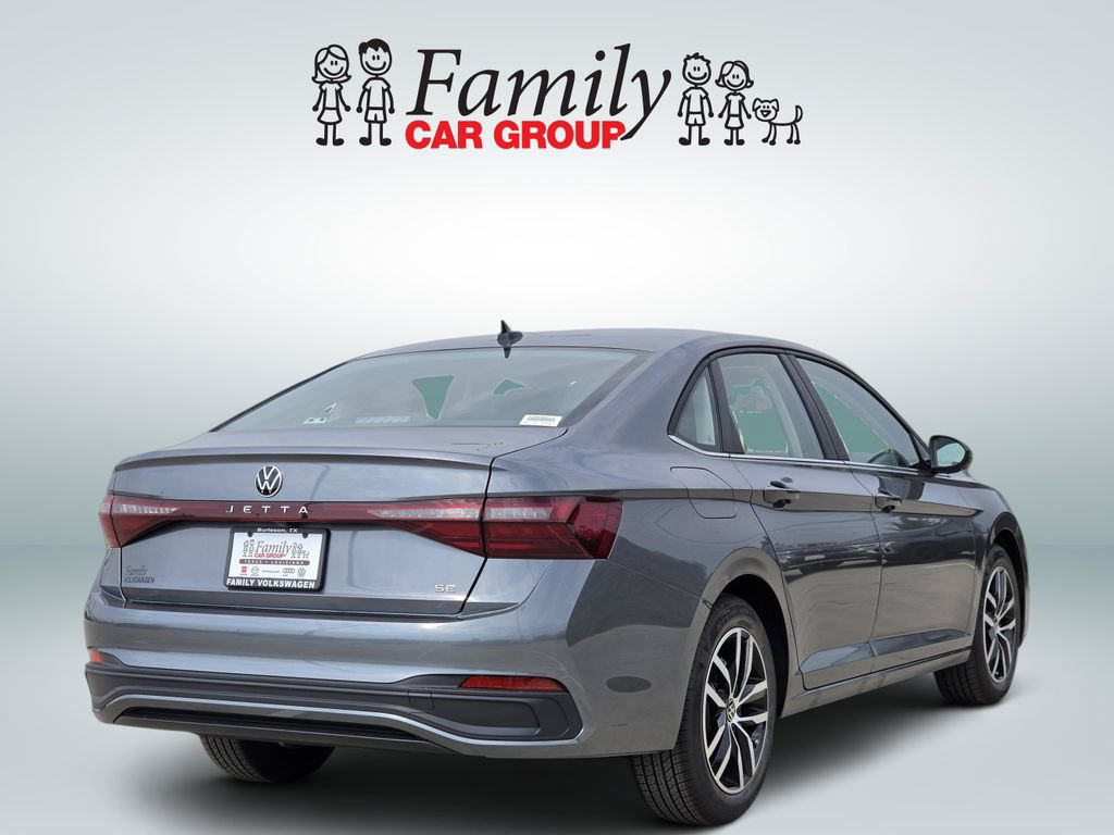 New 2027 Volkswagen Jetta SE FWD image 4