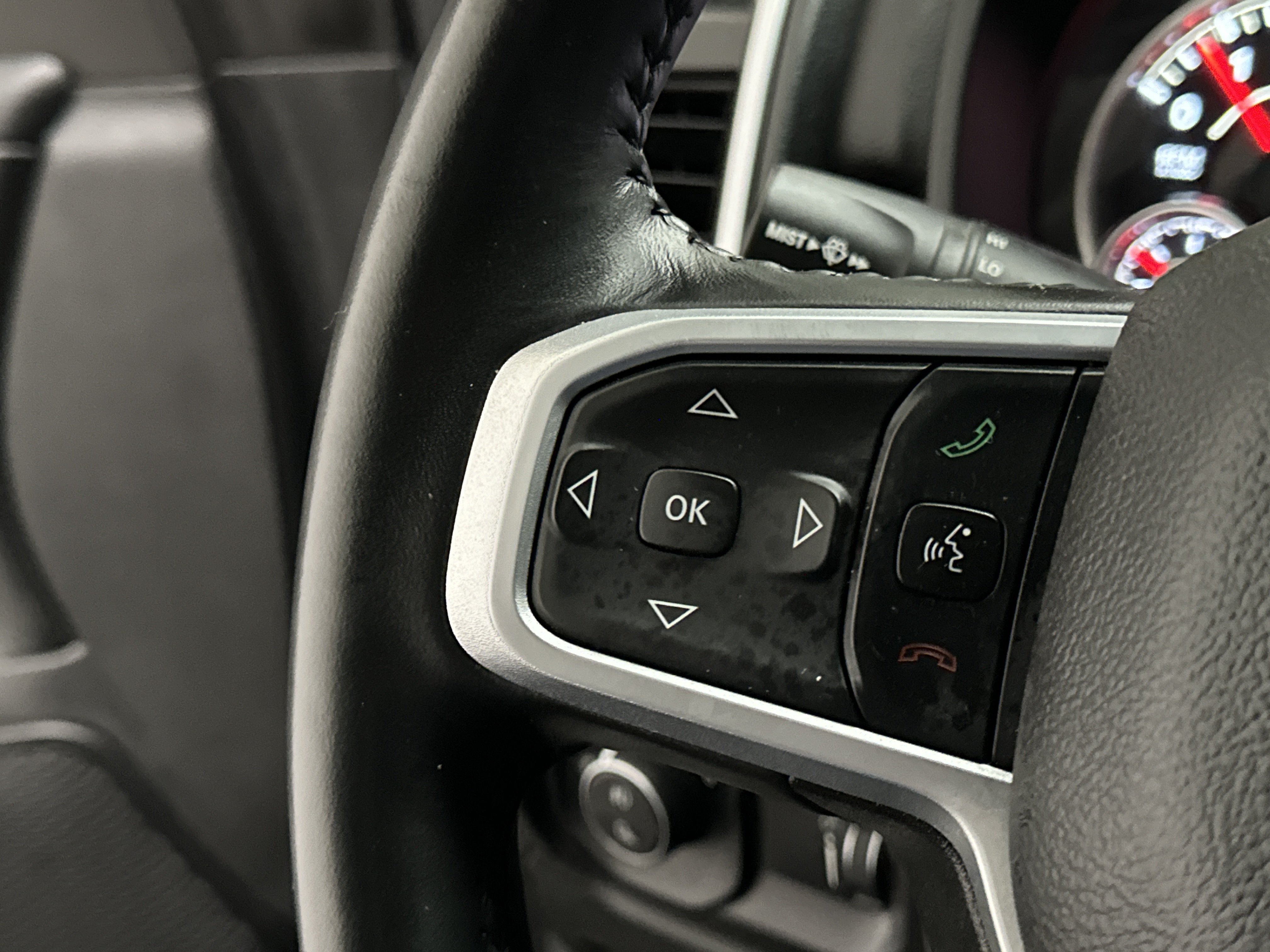 Used 2023 RAM 1500 Big Horn AWD/4WD image 27