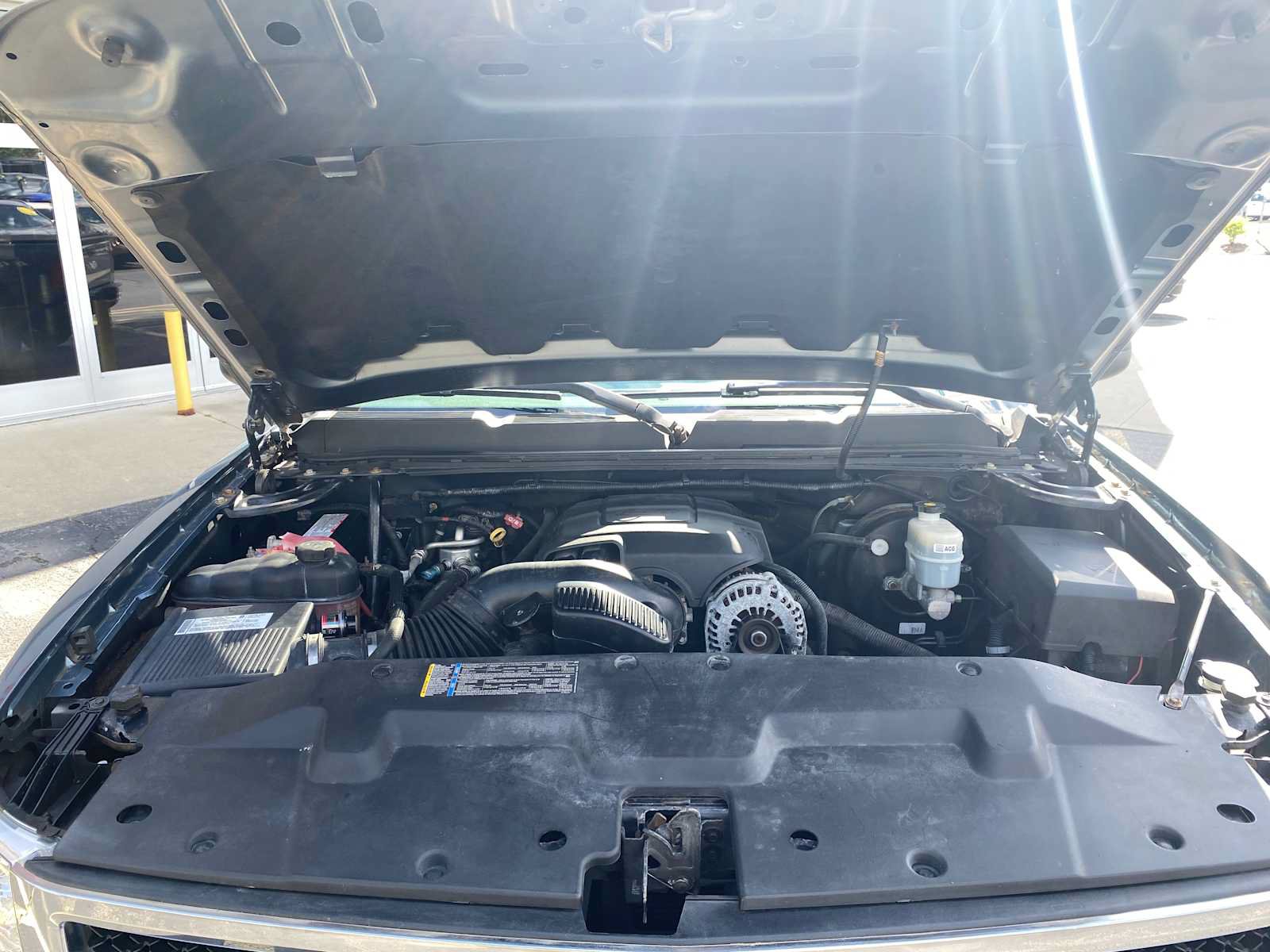 Used 2008 Chevrolet Silverado 1500 LT w/ Power Pack Plus AWD/4WD image 6