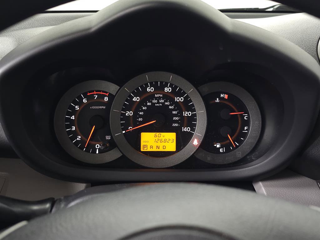 Used 2012 Toyota RAV4 4WD image 17
