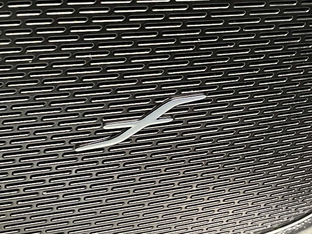 Used 2025 Mercedes-Benz GLB 35 AMG 4MATIC image 35