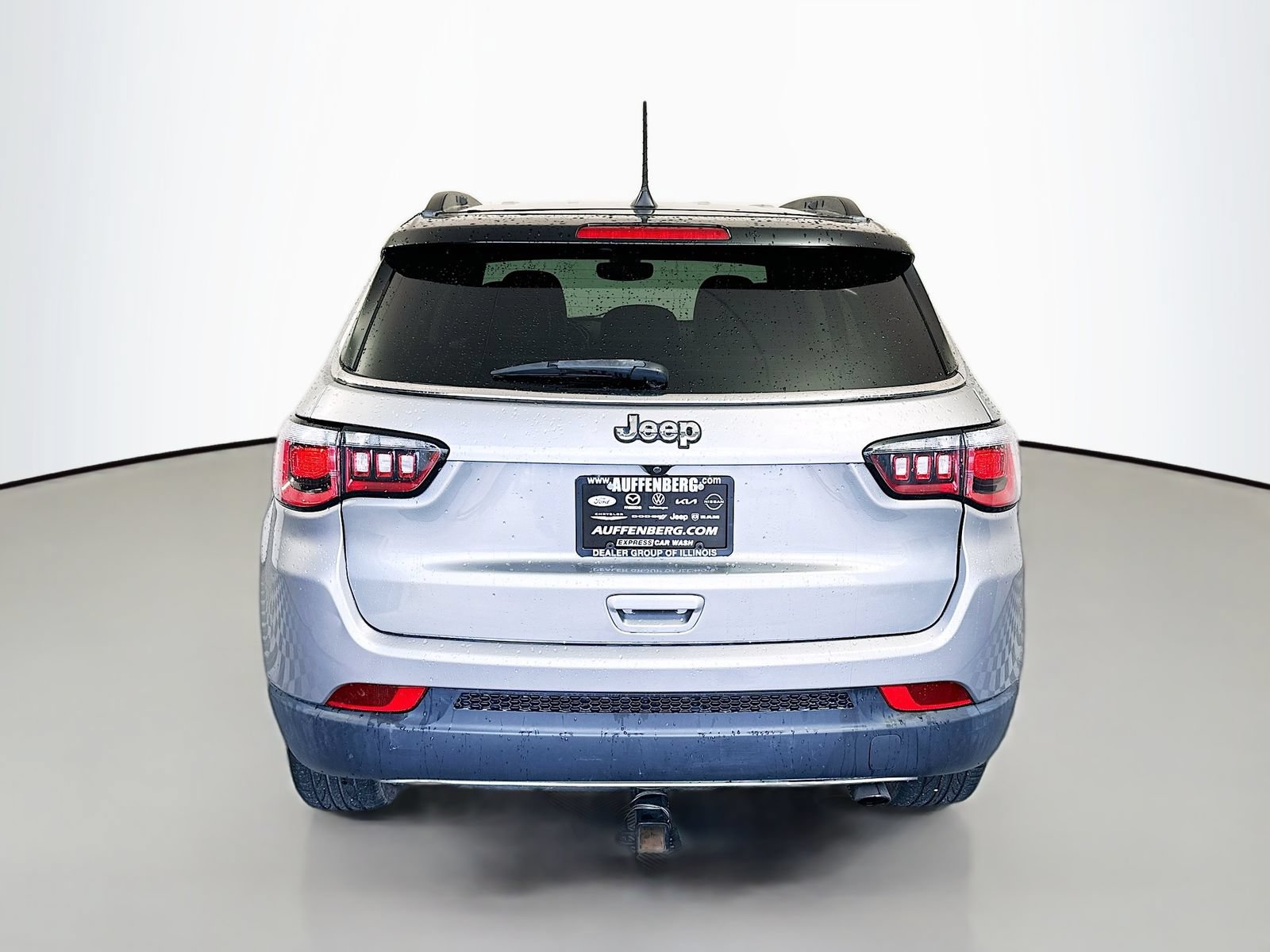Used 2018 Jeep Compass Limited AWD/4WD image 6