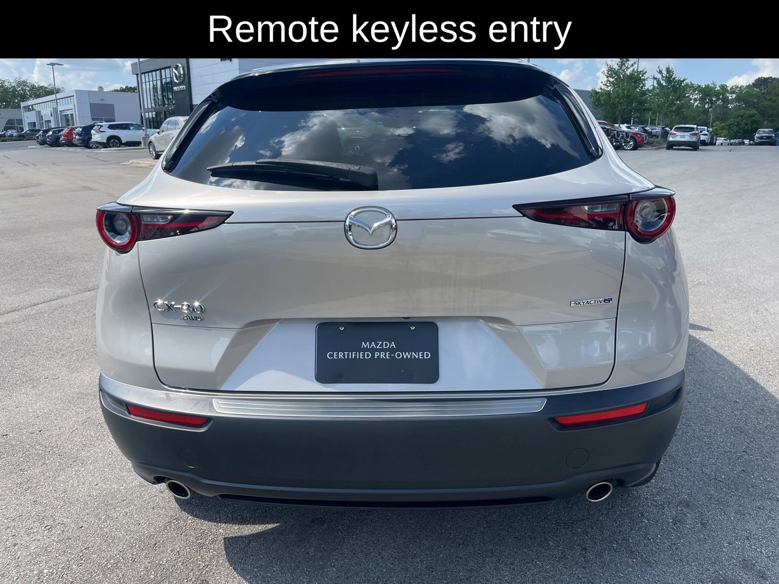 Certified 2022 MAZDA CX-30 AWD 2.5 S w/ Select Package image 4