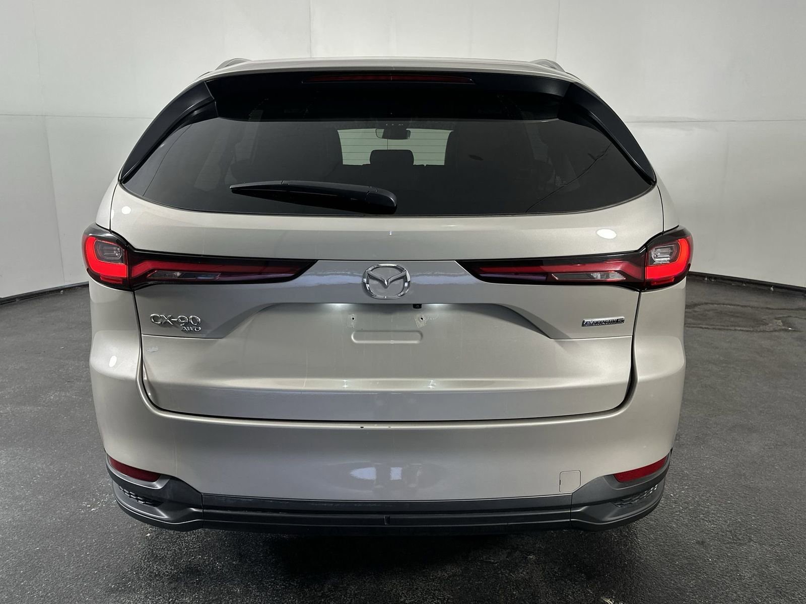 Used 2024 MAZDA CX-90 3.3 Turbo w/ Preferred Package image 6