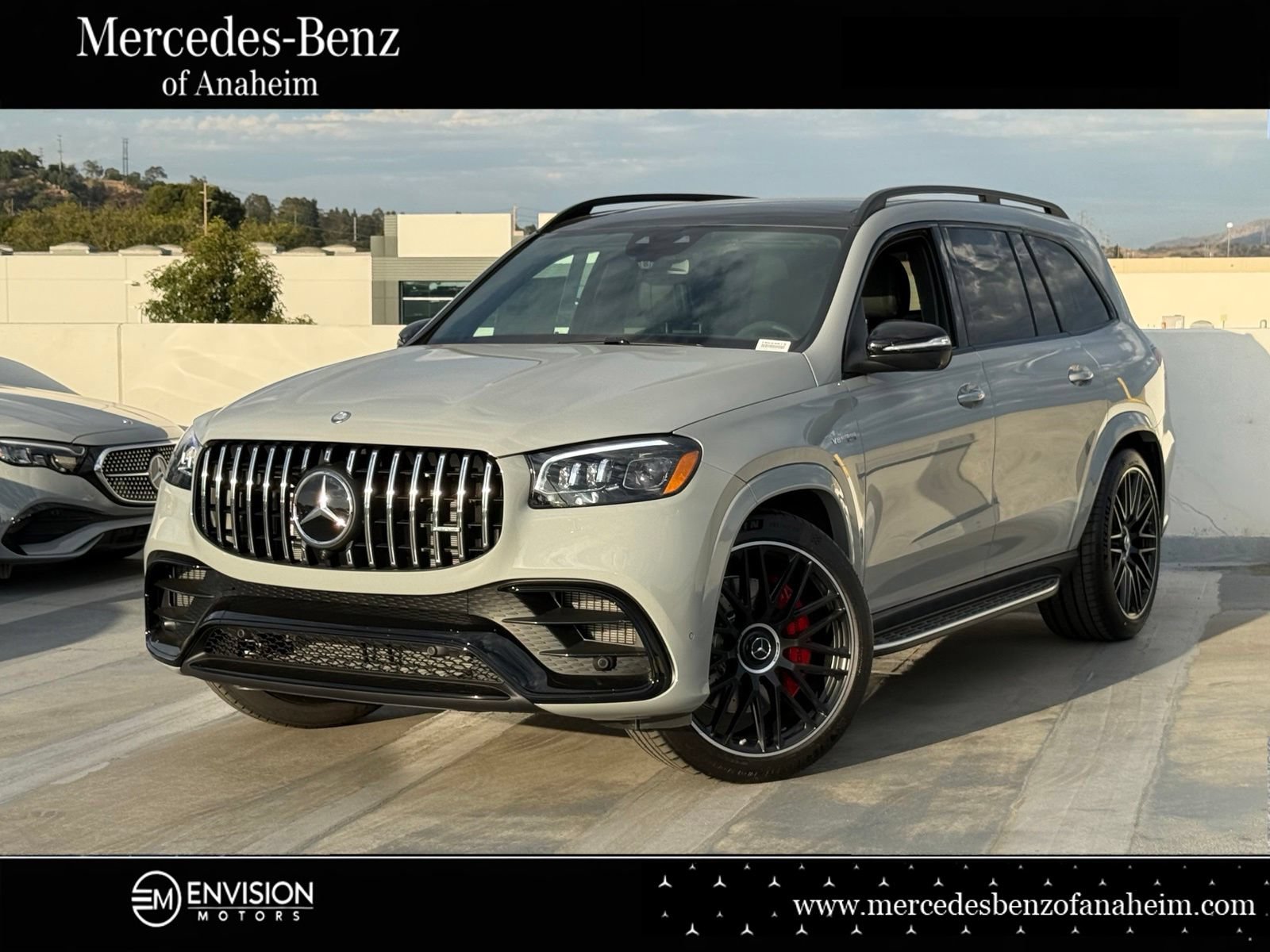 New 2026 Mercedes-Benz GLS 63 AMG 4MATIC image 1