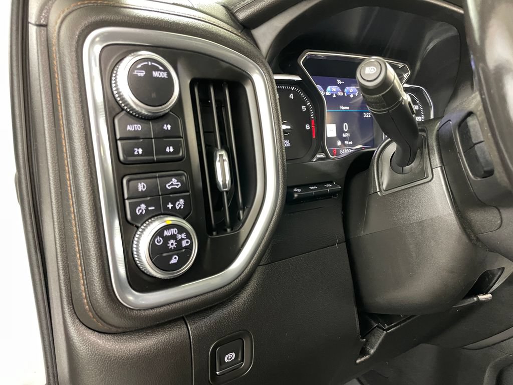 Certified 2022 GMC Sierra 2500 AT4 w/ AT4 Premium Plus Package AWD/4WD image 32