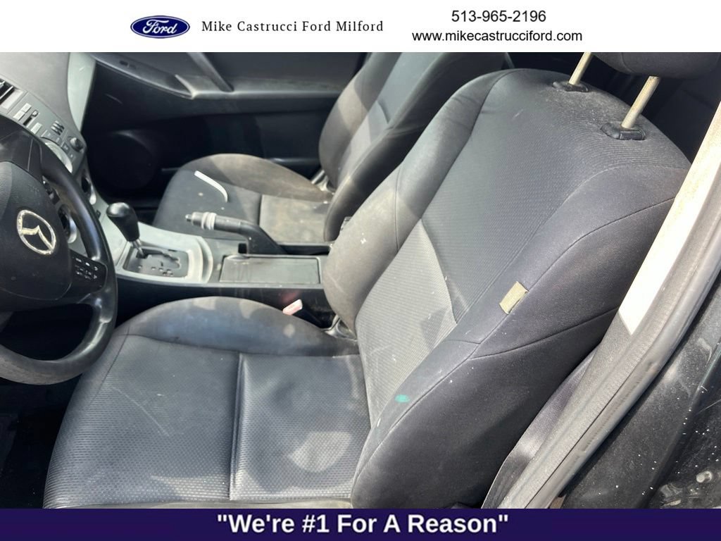 Used 2011 MAZDA MAZDA3 i Touring FWD image 5