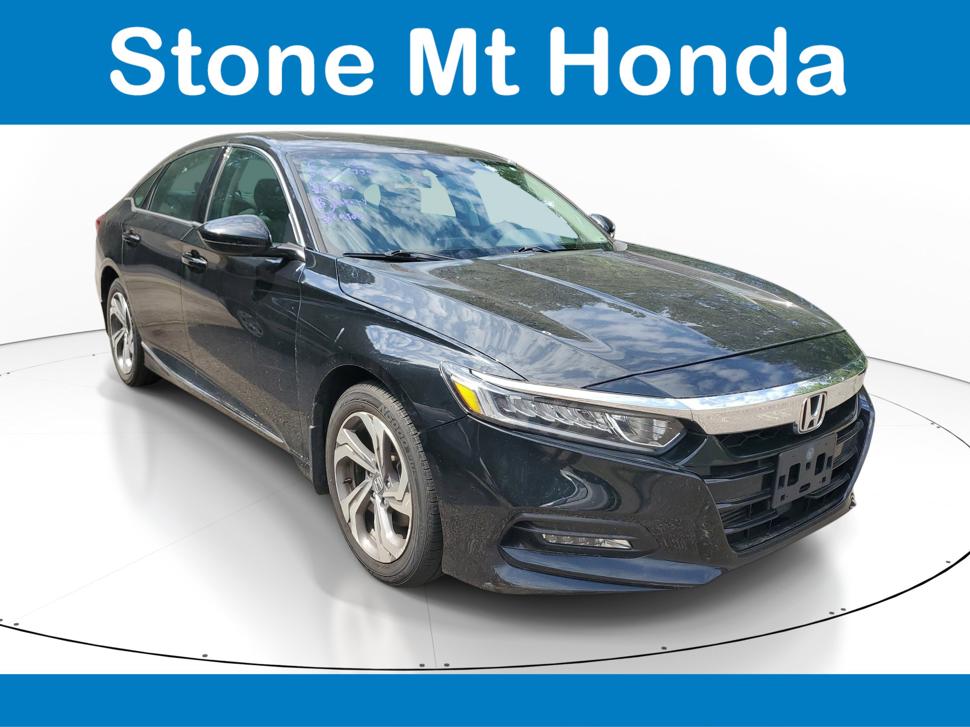Used 2018 Honda Accord EX image 1