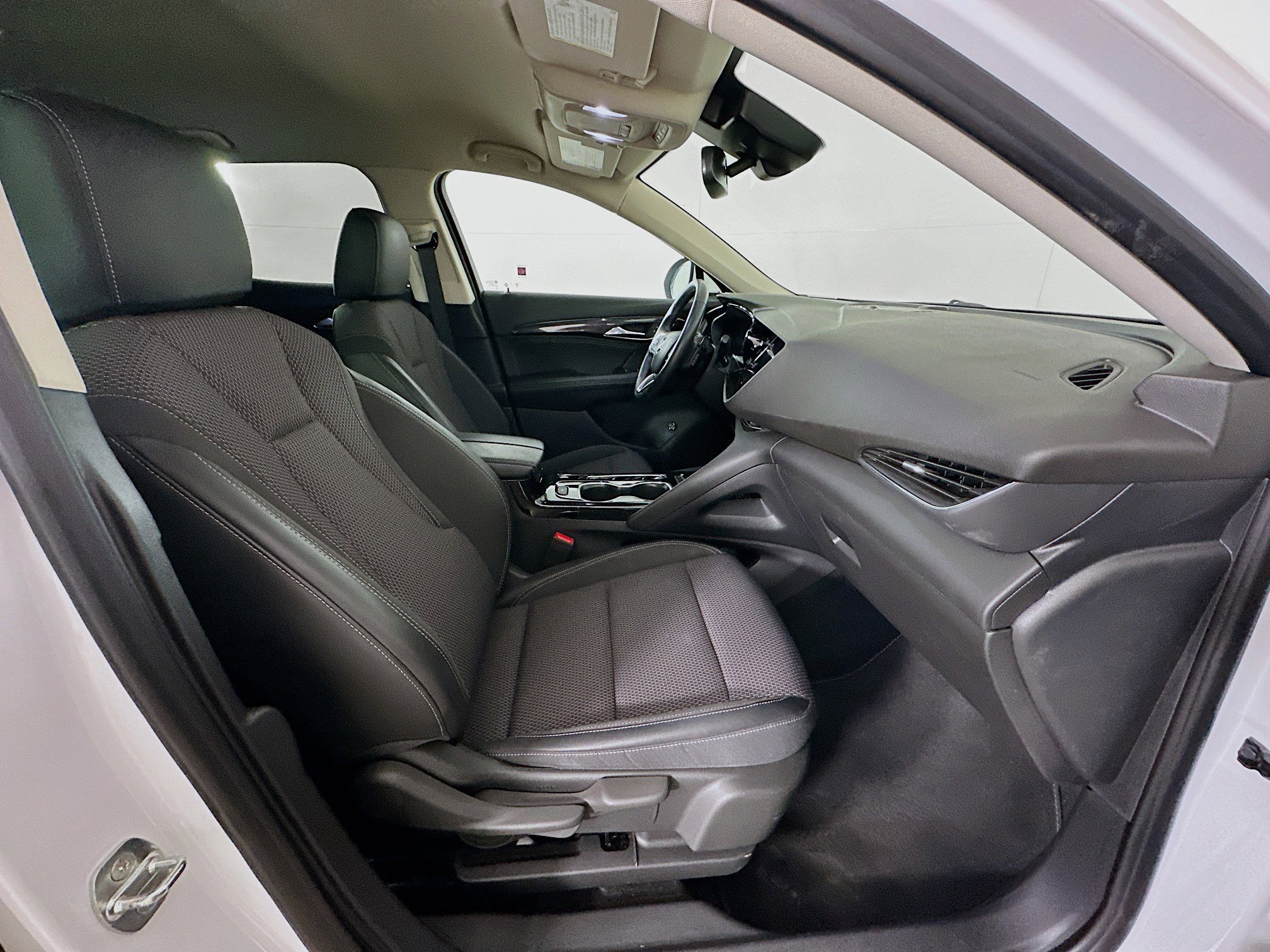 Used 2022 Buick Envision Preferred image 30