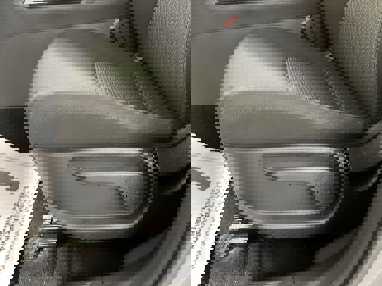 Used 2024 Kia Sportage LX image 14